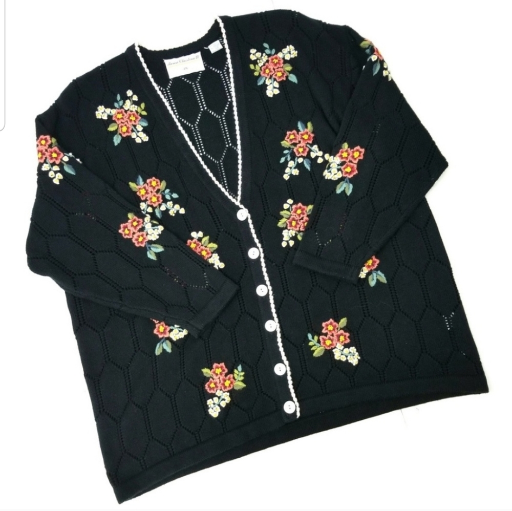 4/$25 VTG Marisa Christina Embroidered Cardigan